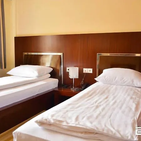 Atina 4* Banja Luka