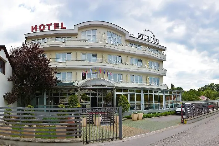 Atina Hotel